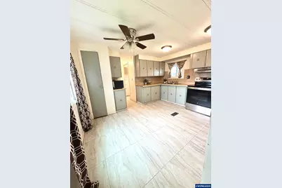 2400 SE Stratus Av #36, McMinnville, OR 97128 - Photo 8