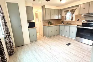 2400 SE Stratus Av, McMinnville, OR 97128 - Photo 8