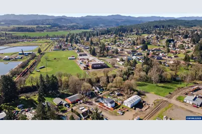 141 NE D St, Willamina, OR 97396 - Photo 44