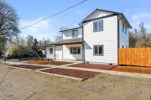 141 NE D St, Willamina, OR 97396 - Photo 2