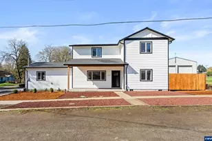 141 NE D St, Willamina, OR 97396 - Photo 1