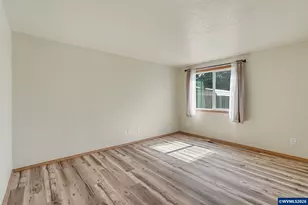 4444 Leafwood Ave NE, Salem, OR 97305 - Photo 10