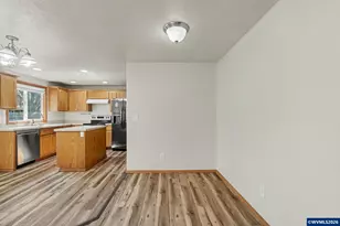 4444 Leafwood Ave NE, Salem, OR 97305 - Photo 12