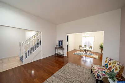 312 SW Cascade Meadow Dr, Sublimity, OR 97385 - Photo 4