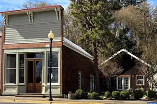 431 N Main St, Brownsville, OR 97327 - Photo 2