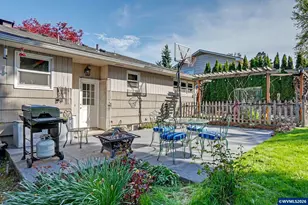 2635 High St SE, Salem, OR 97302 - Photo 34