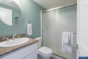 1068 NW 6th Ct, Lincoln City, OR 97367 - Photo 8