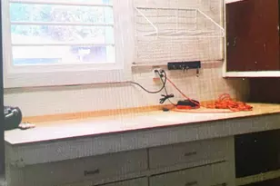 855 SE Clay St, Albany, OR 97322 - Photo 14