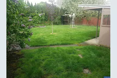 855 SE Clay St, Albany, OR 97322 - Photo 18