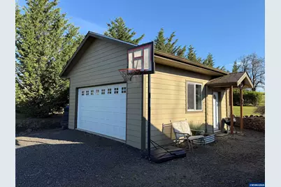 1820 Steiwer Rd SE, Jefferson, OR 97352 - Photo 4