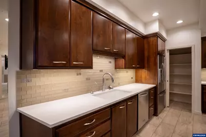 156 Front #600 St NE, Salem, OR 97301 - Photo 14