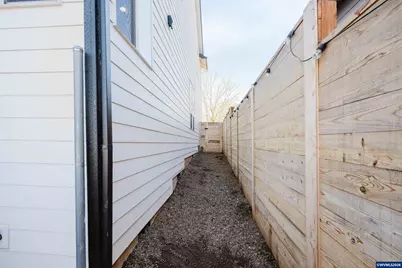 2837 Bald Eagle Av NW, Salem, OR 97304 - Photo 42