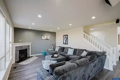 2837 Bald Eagle Av NW, Salem, OR 97304 - Photo 10