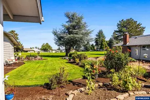 3318 Oakcrest Dr NW, Salem, OR 97304 - Photo 20