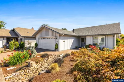 3318 Oakcrest Dr NW, Salem, OR 97304 - Photo 1