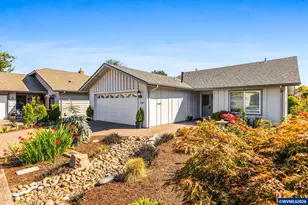 3318 Oakcrest Dr NW, Salem, OR 97304 - Photo 1