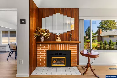 3318 Oakcrest Dr NW, Salem, OR 97304 - Photo 6