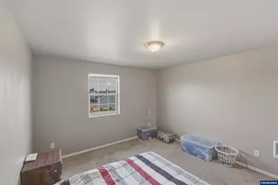 1298 Kees St, Lebanon, OR 97355 - Photo 26