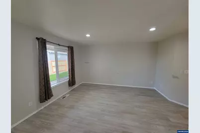 5923 Rhinestone Ct SE, Salem, OR 97306 - Photo 10