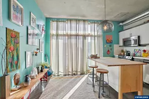 411 NW Flanders St St, Portland, OR 97209 - Photo 14