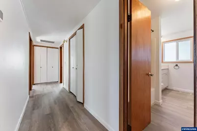 38255 Robinson Dr, Scio, OR 97374 - Photo 14