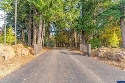 2881 Forest Haven Wy S, Salem, OR 97302 - Photo 8