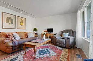 3465 NE Londonberry Way, Corvallis, OR 97330 - Photo 10