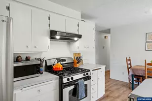 3465 NE Londonberry Way, Corvallis, OR 97330 - Photo 32