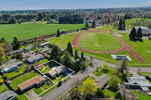 3465 NE Londonberry Way, Corvallis, OR 97330 - Photo 4