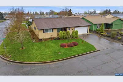 1967 Astor Wy, Woodburn, OR 97071 - Photo 6