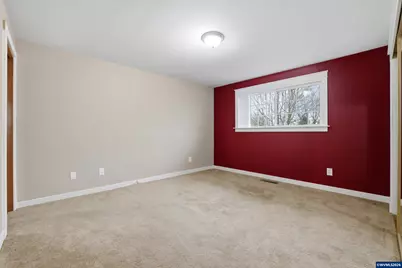 1967 Astor Wy, Woodburn, OR 97071 - Photo 24