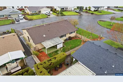 1967 Astor Wy, Woodburn, OR 97071 - Photo 38