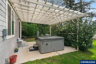 622 SE 4th Av, Mill City, OR 97360 - Photo 34