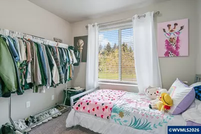 622 SE 4th Av, Mill City, OR 97360 - Photo 32