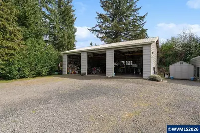 622 SE 4th Av, Mill City, OR 97360 - Photo 40