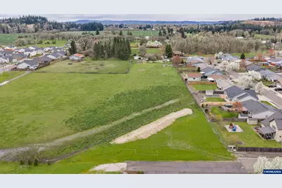 3250 Lauren Av, Albany, OR 97321 - Photo 8