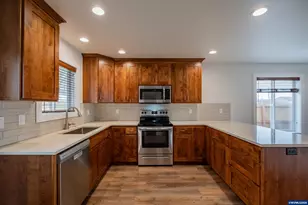 1026-1028 6th Av SE, Albany, OR 97321 - Photo 12