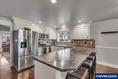 4460 Morfitt St, Hubbard, OR 97032 - Photo 12