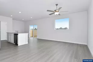 1343 Owl Ave, Woodburn, OR 97071 - Photo 6