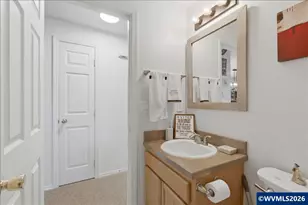 1066 Kees St, Lebanon, OR 97355 - Photo 22