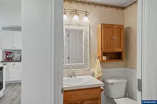 2835 Bridlewood Lp SE, Albany, OR 97322 - Photo 4