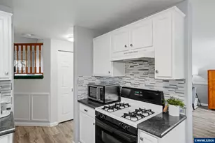 2835 Bridlewood Lp SE, Albany, OR 97322 - Photo 12