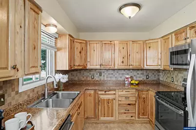 1016 31st Av SE, Albany, OR 97322 - Photo 16