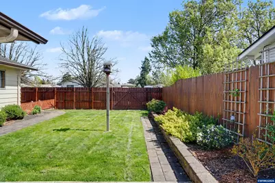 1016 31st Av SE, Albany, OR 97322 - Photo 44