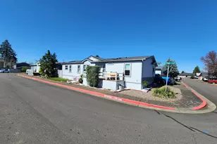 3025 Hollyridge Lp NE, Salem, OR 97305 - Photo 2