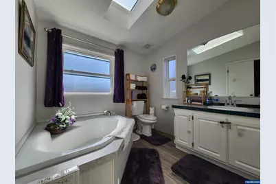 3025 Hollyridge Lp NE, Salem, OR 97305 - Photo 12