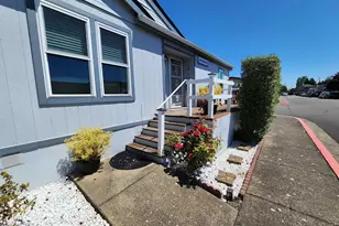 3025 Hollyridge Lp NE, Salem, OR 97305 - Photo 4