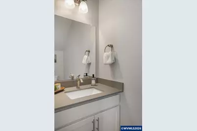 213 NW Royal Av, Dallas, OR 97338 - Photo 38