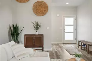 213 NW Royal Av, Dallas, OR 97338 - Photo 12