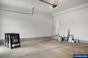 213 NW Royal Ave, Dallas, OR 97338 - Photo 36